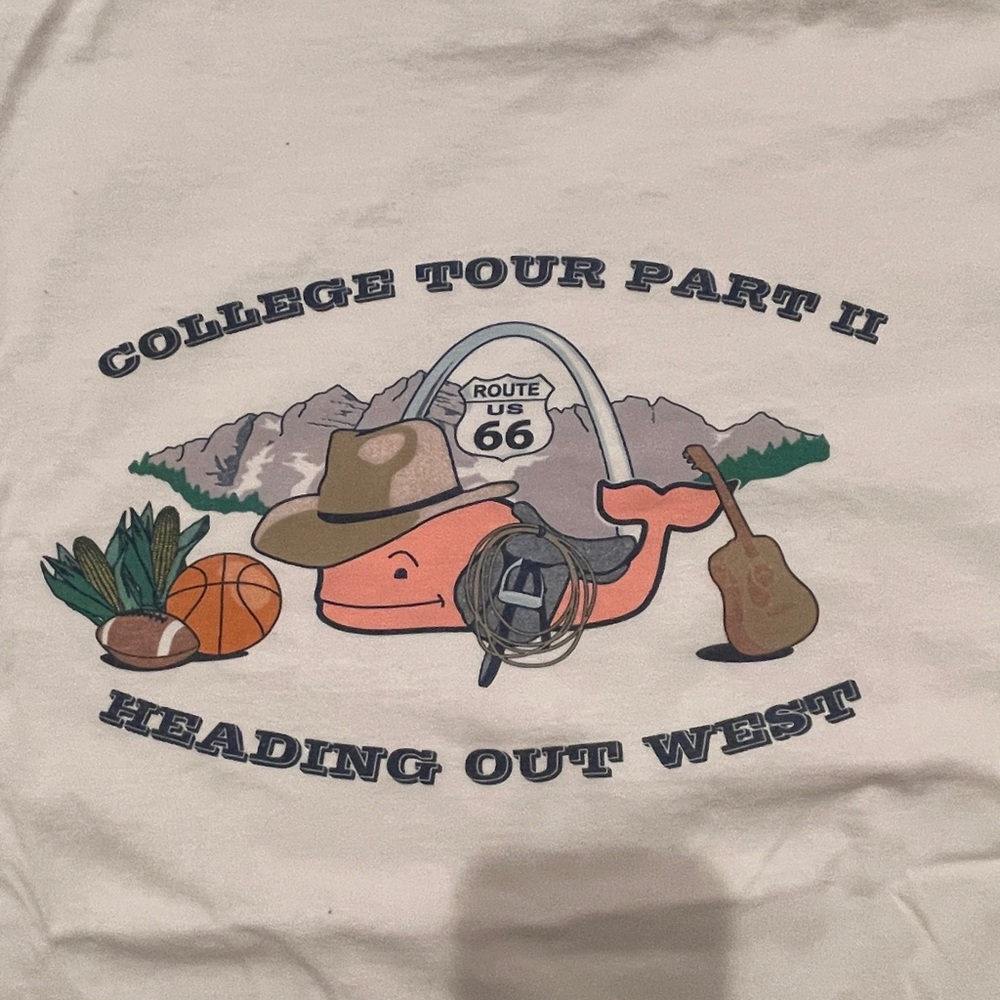 Vineyard Vines white whale logo tee College tour part II route 66 men's M
